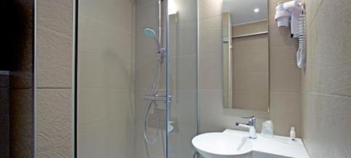 фото отеля Hotel Kyriad Valence Nord