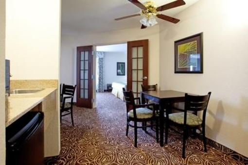 фото отеля Holiday Inn Express Murrells Inlet