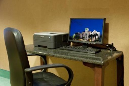 фото отеля Holiday Inn Express Murrells Inlet