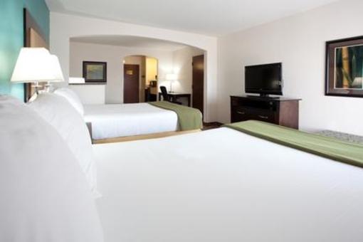 фото отеля Holiday Inn Express Murrells Inlet