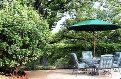 фото отеля Gaines Landing Bed and Breakfast