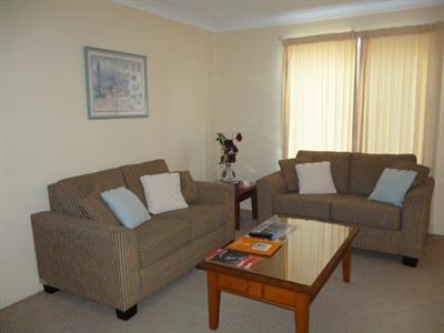 фото отеля Le Lavandou Apartments Gold Coast