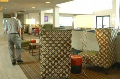 фото отеля DoubleTree by Hilton Huntsville-South