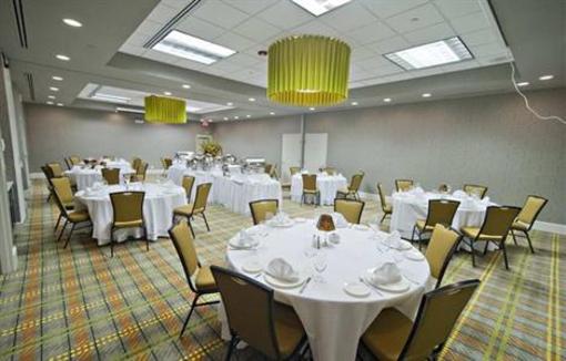 фото отеля DoubleTree by Hilton Huntsville-South