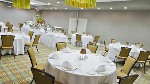 фото отеля DoubleTree by Hilton Huntsville-South