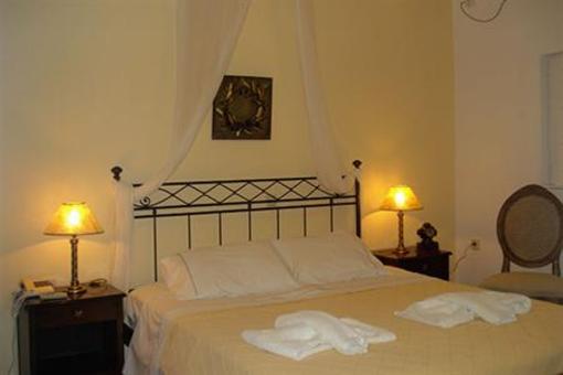 фото отеля Folegandros Apartments