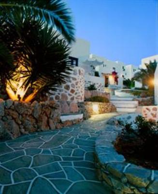 фото отеля Folegandros Apartments