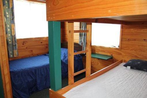 фото отеля Golden Grove Holiday Park