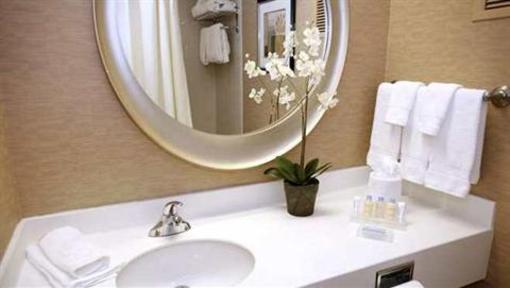 фото отеля Doubletree Hotel Virginia Beach