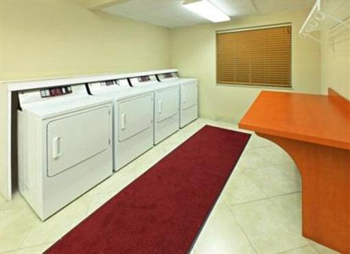 фото отеля Candlewood Suites West Little Rock