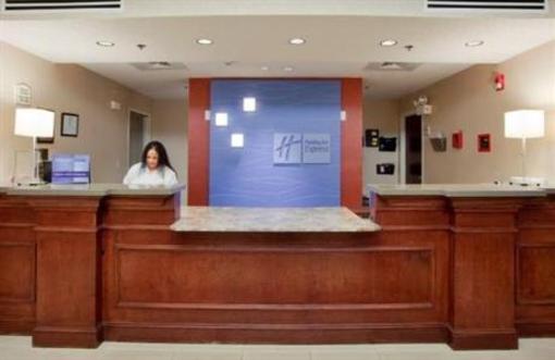 фото отеля Holiday Inn Express Chesapeake