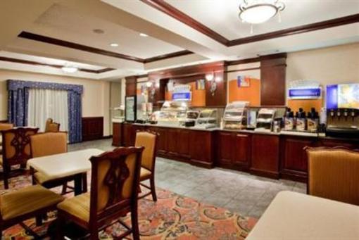 фото отеля Holiday Inn Express Chesapeake