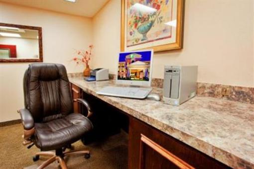 фото отеля Holiday Inn Express Chesapeake