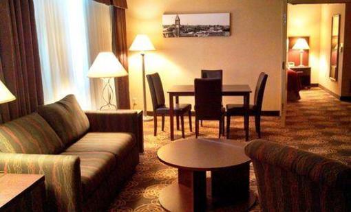 фото отеля Holiday Inn Sioux Falls-City Center