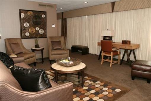 фото отеля Holiday Inn Sioux Falls-City Center