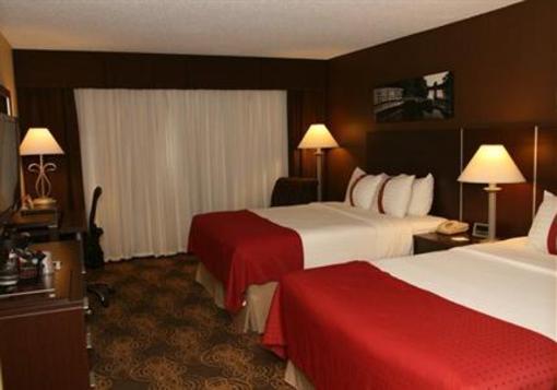 фото отеля Holiday Inn Sioux Falls-City Center