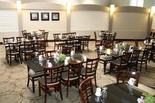 фото отеля Holiday Inn Sioux Falls-City Center