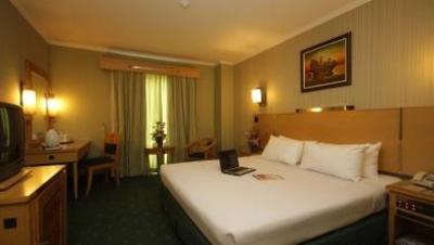 фото отеля Hotel Kaisar Jakarta
