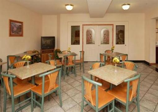 фото отеля Comfort Suites at Tucson Mall
