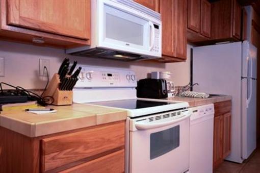 фото отеля Scandinavian Lodge & Condominiums Steamboat Springs