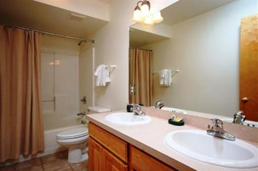 фото отеля Scandinavian Lodge & Condominiums Steamboat Springs