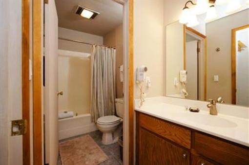 фото отеля Scandinavian Lodge & Condominiums Steamboat Springs