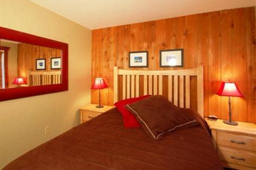 фото отеля Scandinavian Lodge & Condominiums Steamboat Springs