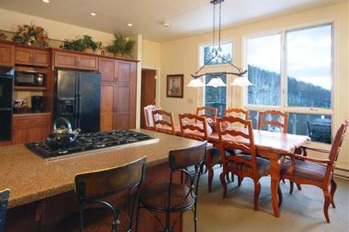 фото отеля Scandinavian Lodge & Condominiums Steamboat Springs