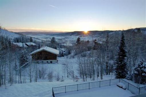 фото отеля Scandinavian Lodge & Condominiums Steamboat Springs