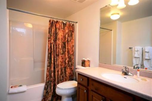 фото отеля Scandinavian Lodge & Condominiums Steamboat Springs
