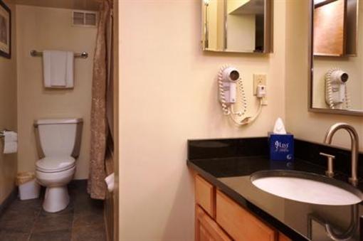 фото отеля Scandinavian Lodge & Condominiums Steamboat Springs