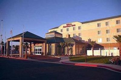 фото отеля Hilton Garden Inn Victorville