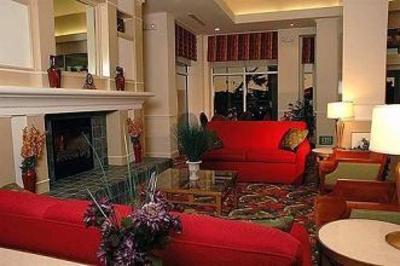 фото отеля Hilton Garden Inn Victorville
