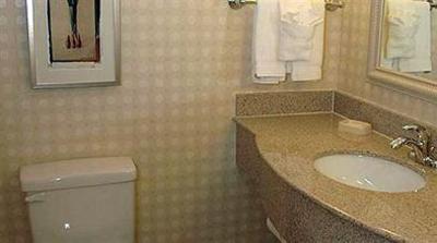 фото отеля Hilton Garden Inn Victorville