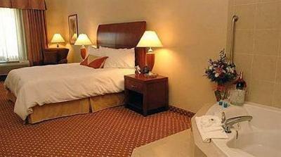 фото отеля Hilton Garden Inn Victorville