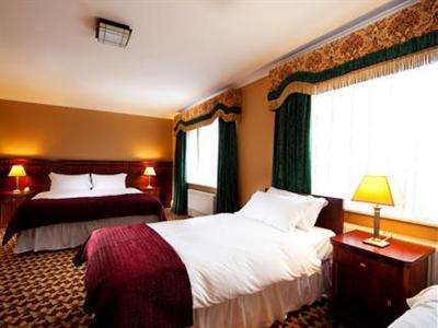 фото отеля Riverbank House Hotel