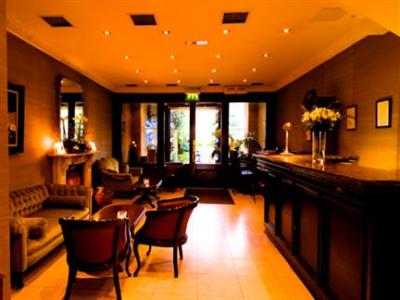 фото отеля Riverbank House Hotel