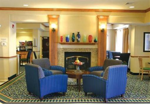 фото отеля SpringHill Suites by Marriott Greensboro