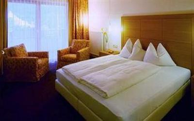 фото отеля Garden Park Hotel