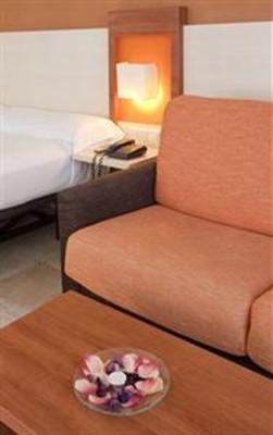 фото отеля Confortel Fuengirola