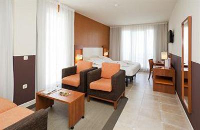 фото отеля Confortel Fuengirola