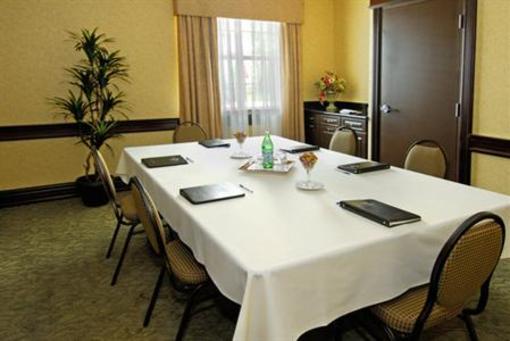 фото отеля Homewood Suites by Hilton Burlington