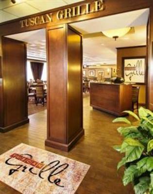 фото отеля Crowne Plaza Tysons Corner