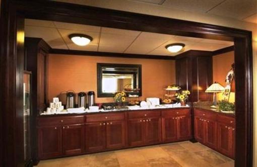 фото отеля Crowne Plaza Tysons Corner