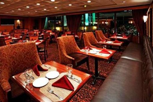 фото отеля Crowne Plaza Tysons Corner