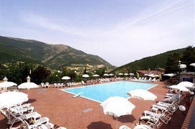 фото отеля Pineta Hotel Fabriano