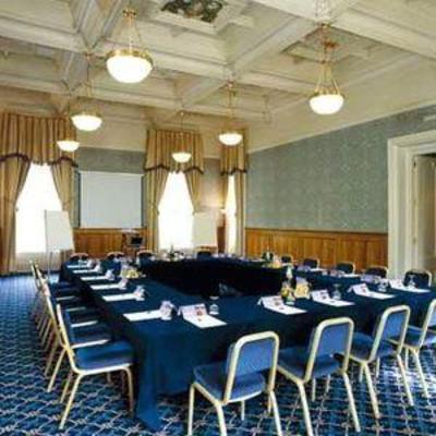 фото отеля Best Western Queens Hotel Dundee