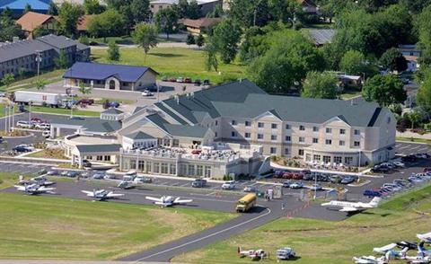 фото отеля Hilton Garden Inn Oshkosh