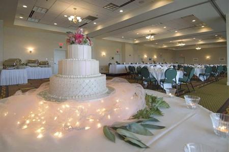 фото отеля Hilton Garden Inn Oshkosh