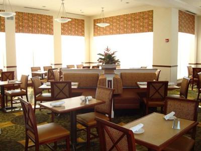 фото отеля Hilton Garden Inn Oshkosh